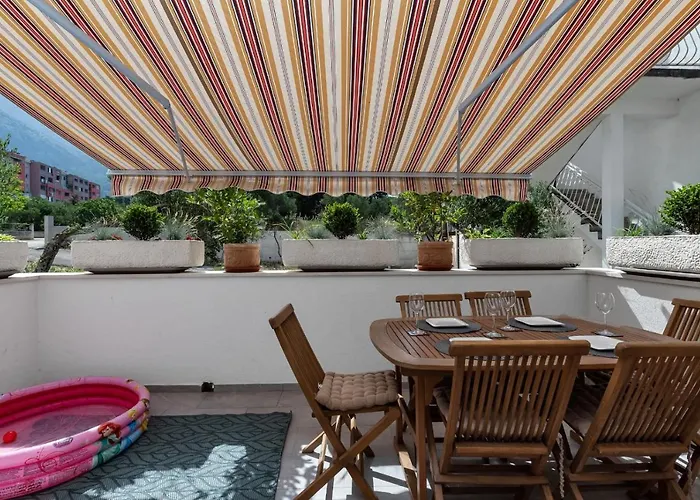 Adele شقة ماكارسكا